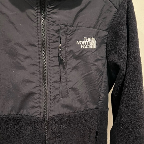 The North Face Women’s Black Zip-Up Fleece Denali Jacket Size Small - Picture 2 of 12